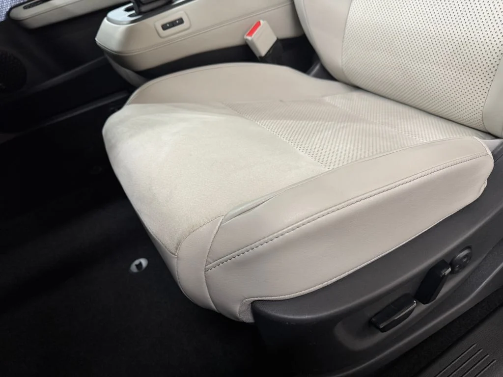 Used 2023 Black Nissan ENGAGE image 15
