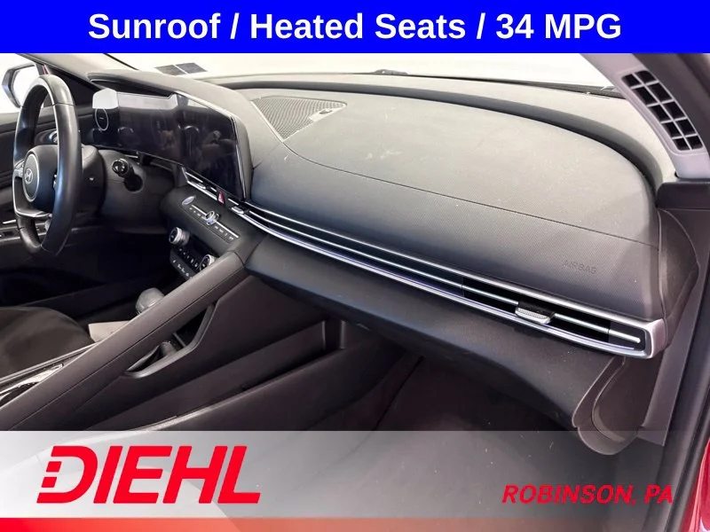 Used 2024 Red Hyundai SEL image 14
