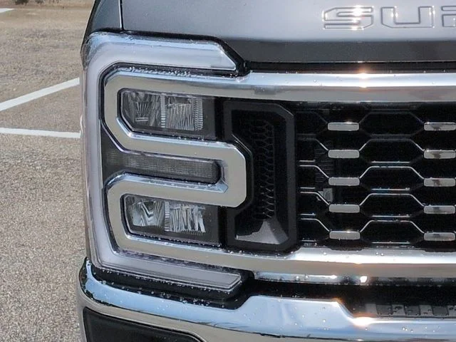 New 2026 Carbonized Gray Metallic Ford F-350® Lariat® image 10