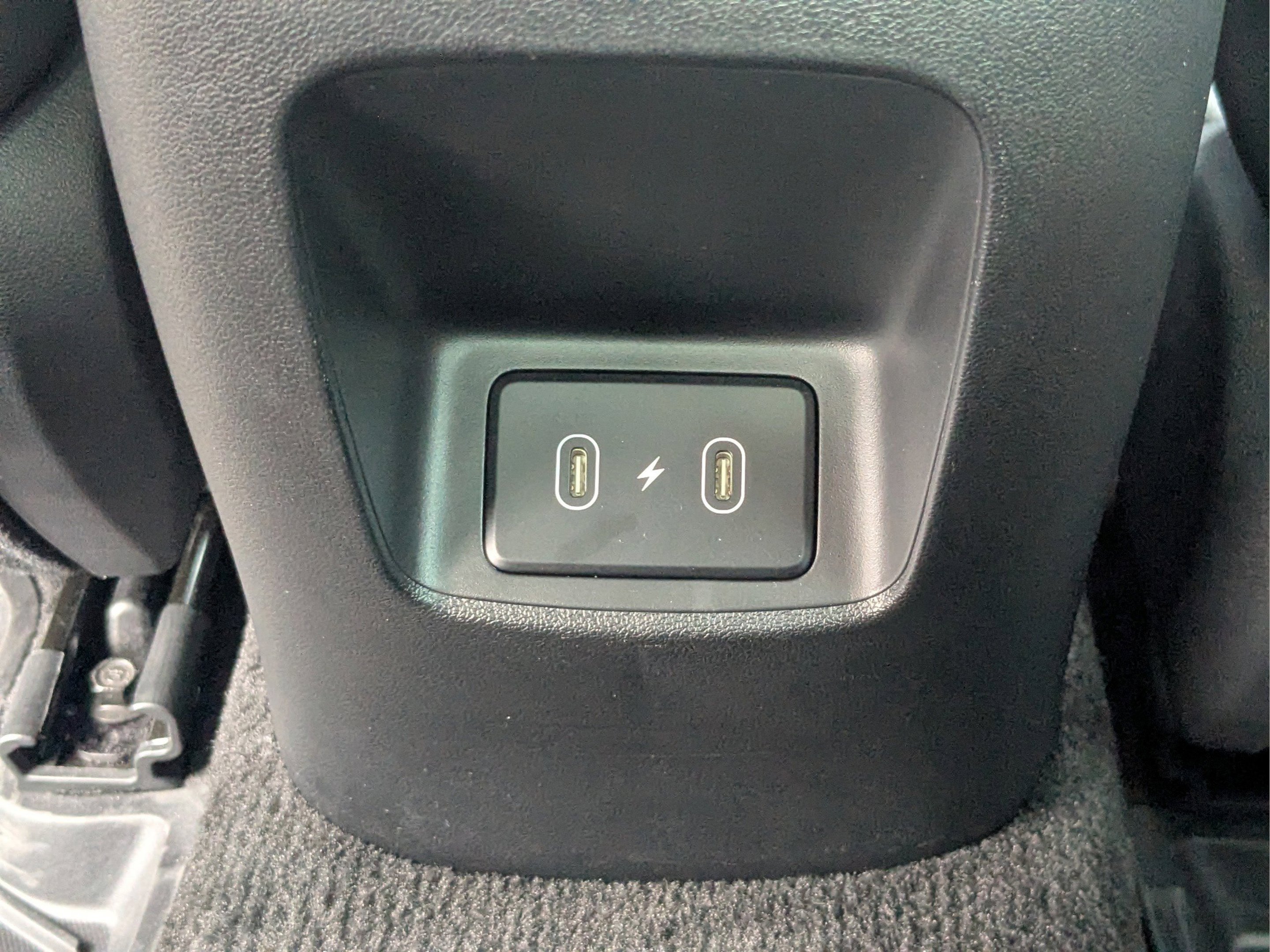 2024 Hyundai Elantra Limited - Photo 12