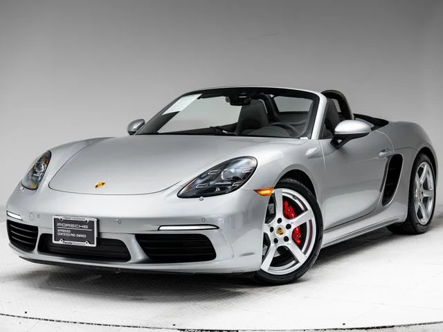 Certified Used 2017  Porsche S image 1