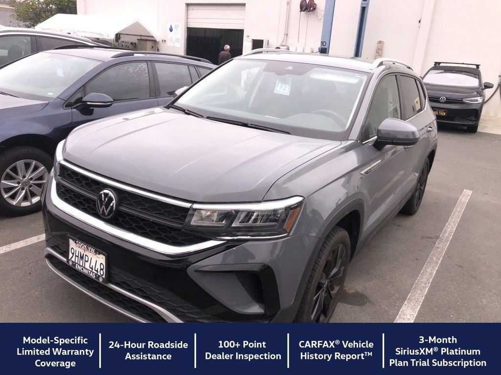 2023 Volkswagen Taos 1.5T SE's photo