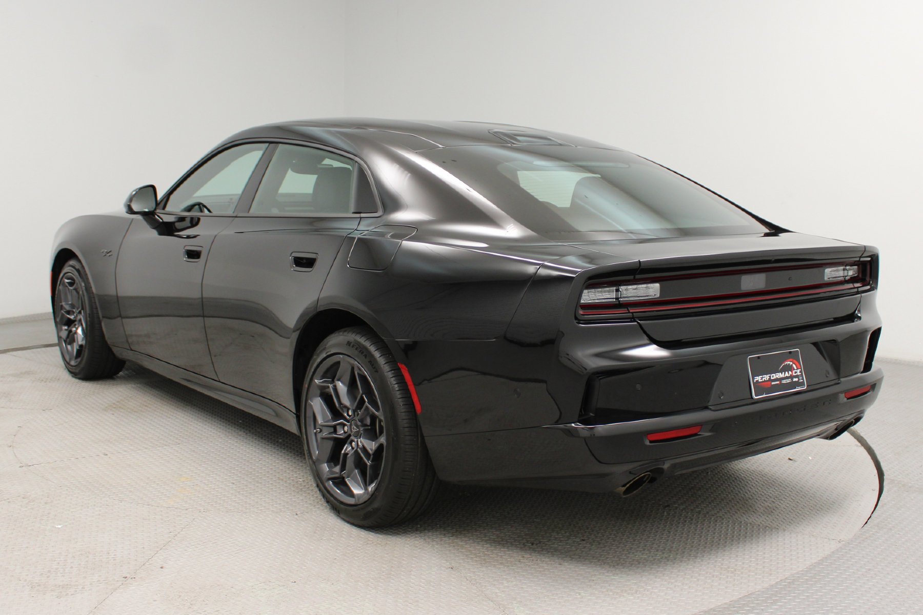 2026 Dodge Charger R/T - Photo 29