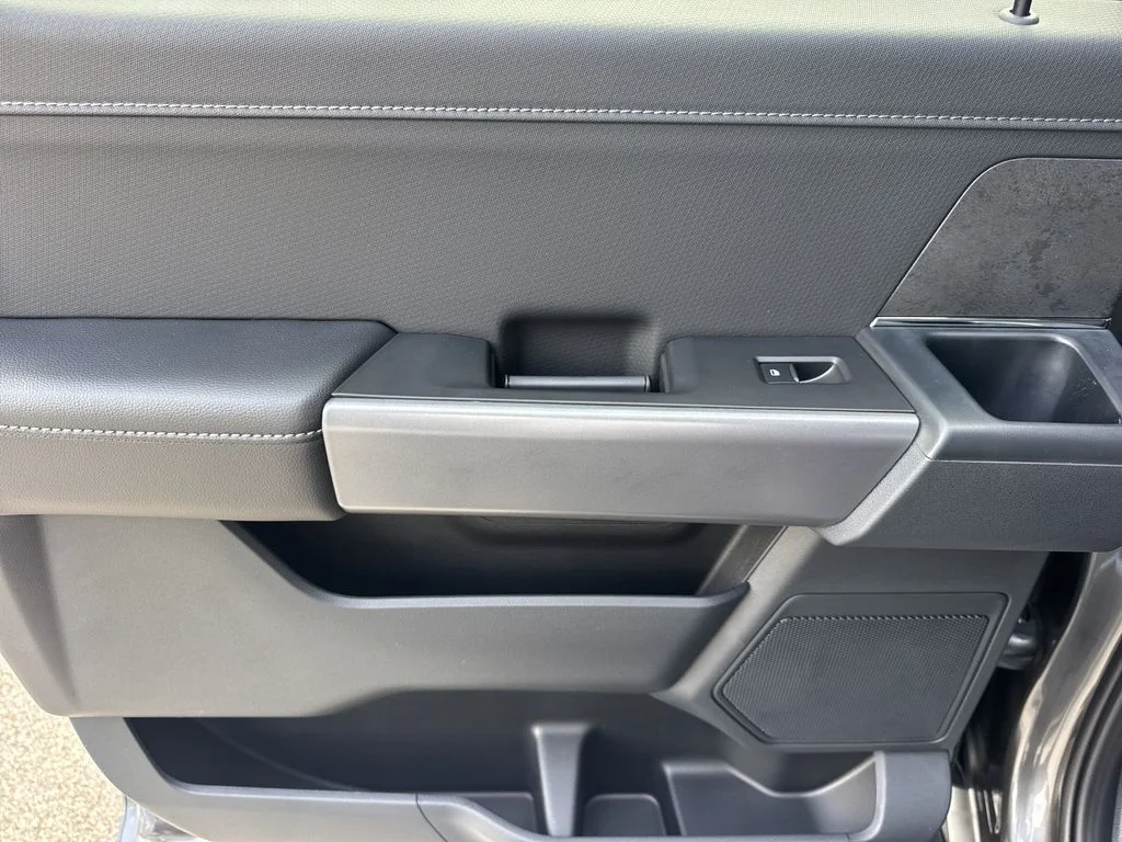 New 2026 Gray Ford XLT image 21