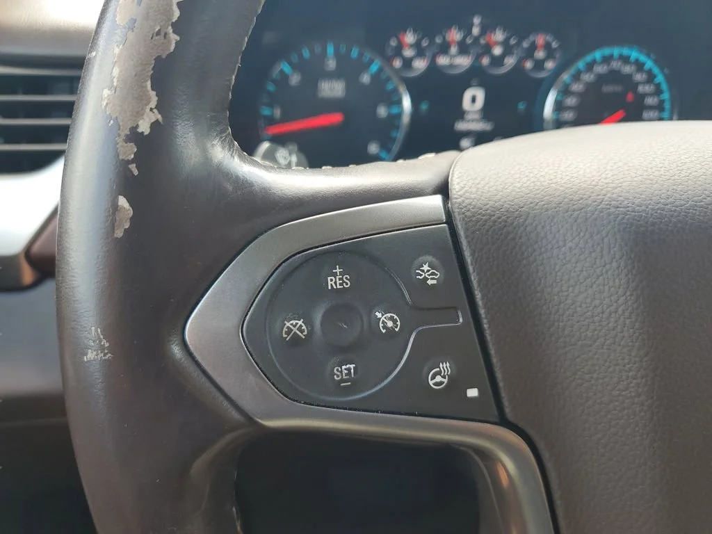 Used 2018 BLACK Chevrolet Premier image 21