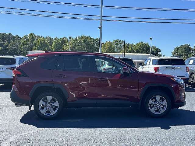 Used 2025 Red Toyota XLE image 9