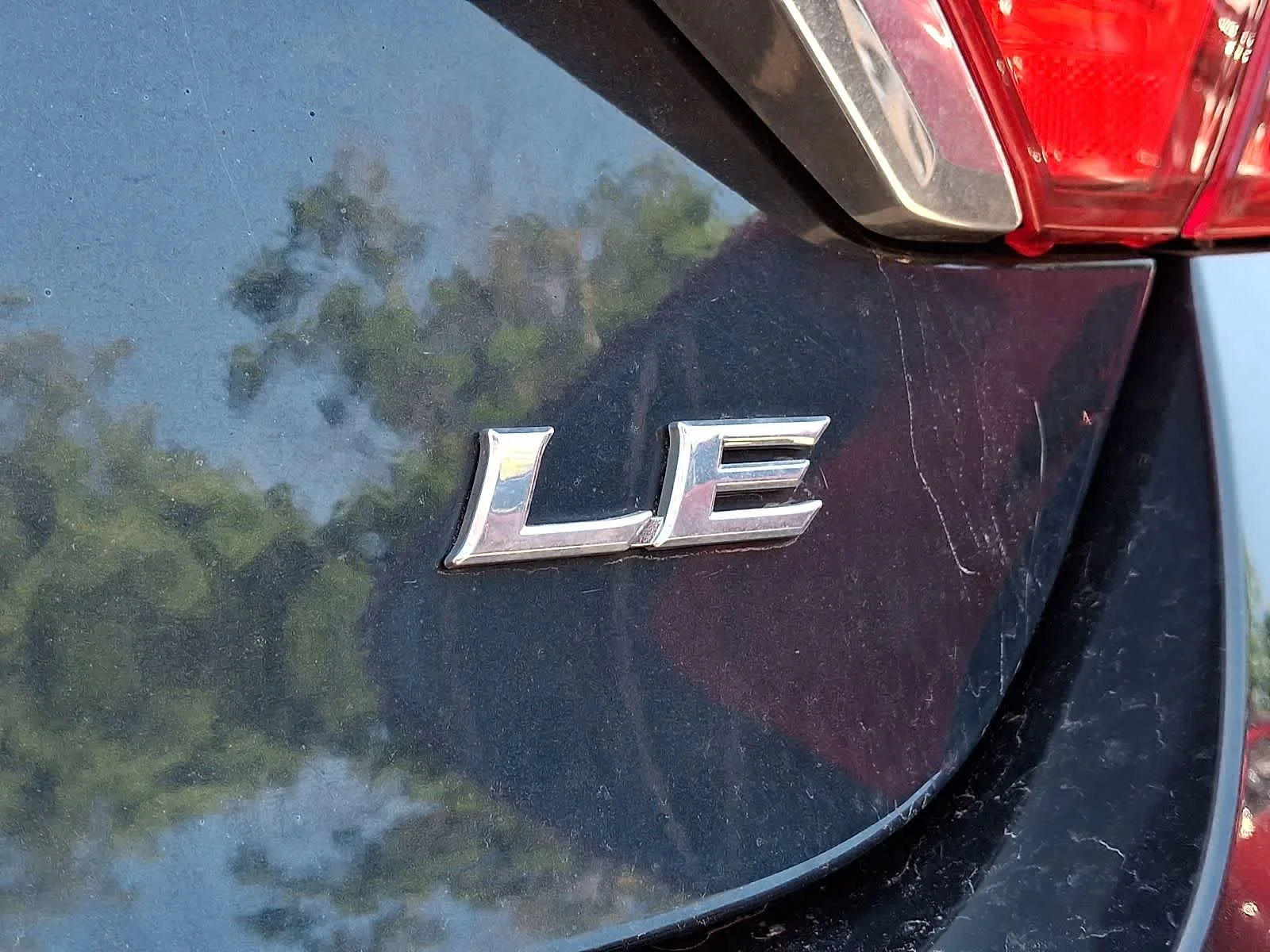 Used 2016 Cosmic Gray Mica Toyota LE image 7