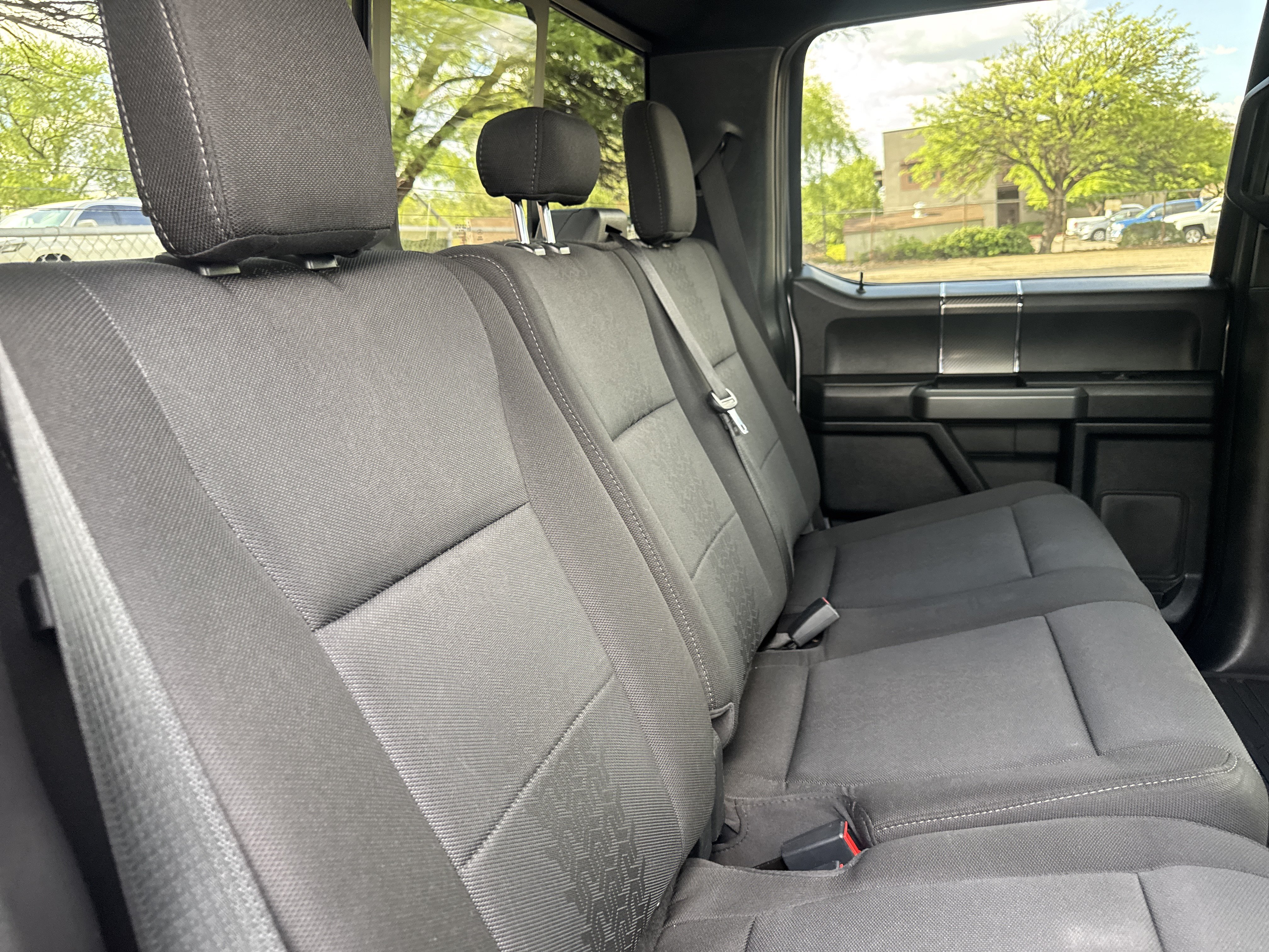 Used 2020 Ignot Silver Ford XLT image 14