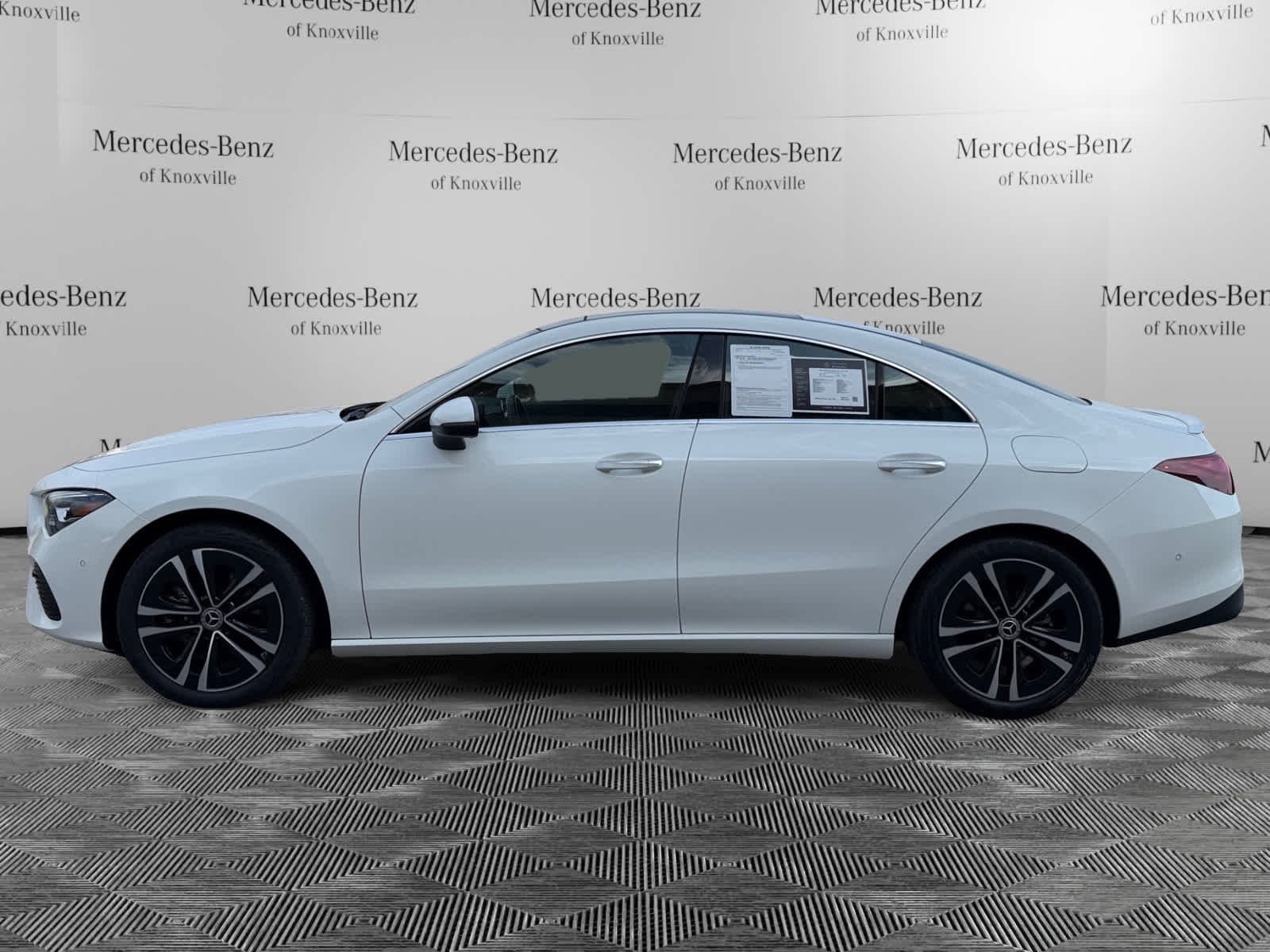 Certified Used 2025 Polar White Mercedes-Benz CLA 250 image 2