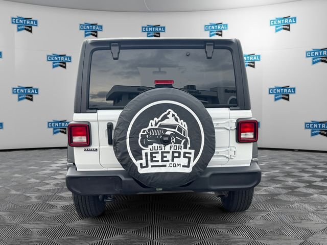 Used 2022 White Jeep Unlimited Sport S image 5