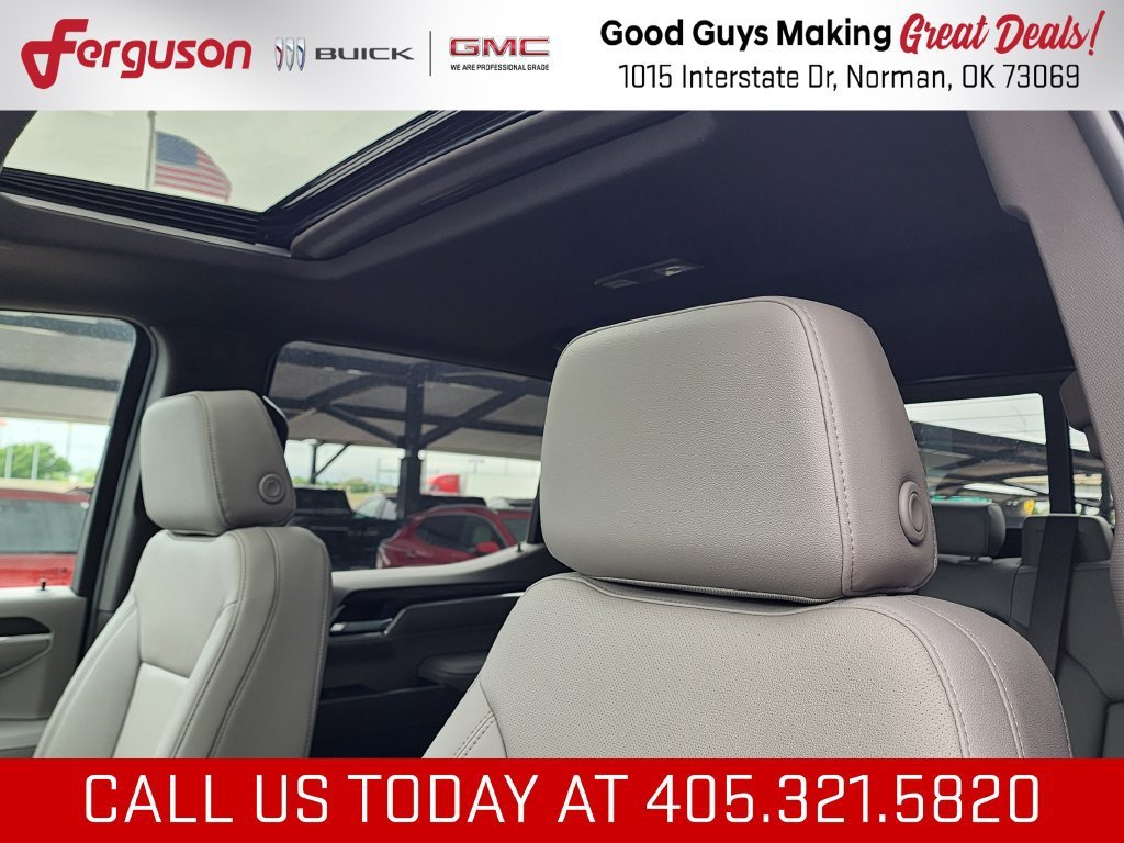 2026 GMC Sierra 1500 SLT - Photo 18