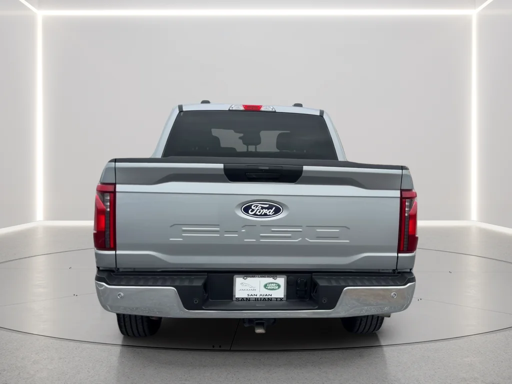 Used 2025 Silver Ford XLT image 6