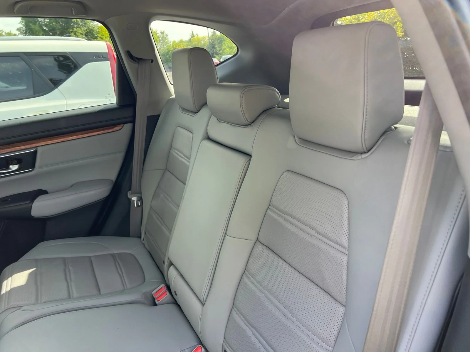 Used 2020 Aegean Blue Metallic Honda Touring image 12