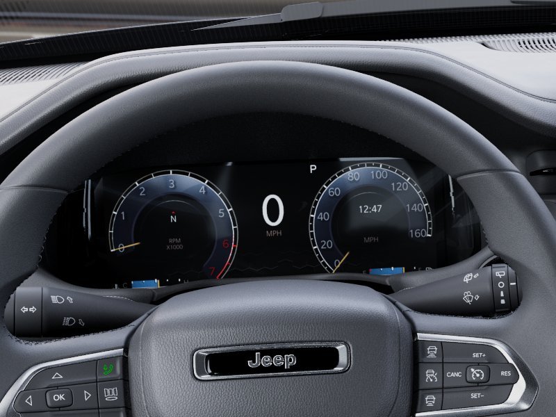 New 2026 Diamond Black Crystal Pearlcoat Jeep Limited image 43
