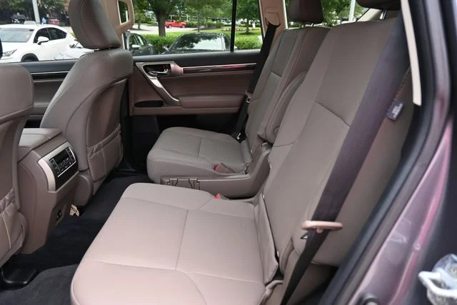 Certified Used 2021 NEBULA GRAY PEARL Lexus 460 image 22