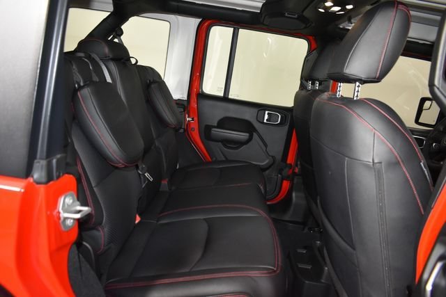 Used 2023 Red Jeep 4x4 image 19