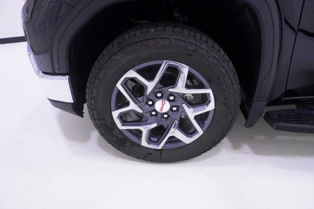 2026 GMC Sierra 1500 SLT - Photo 13