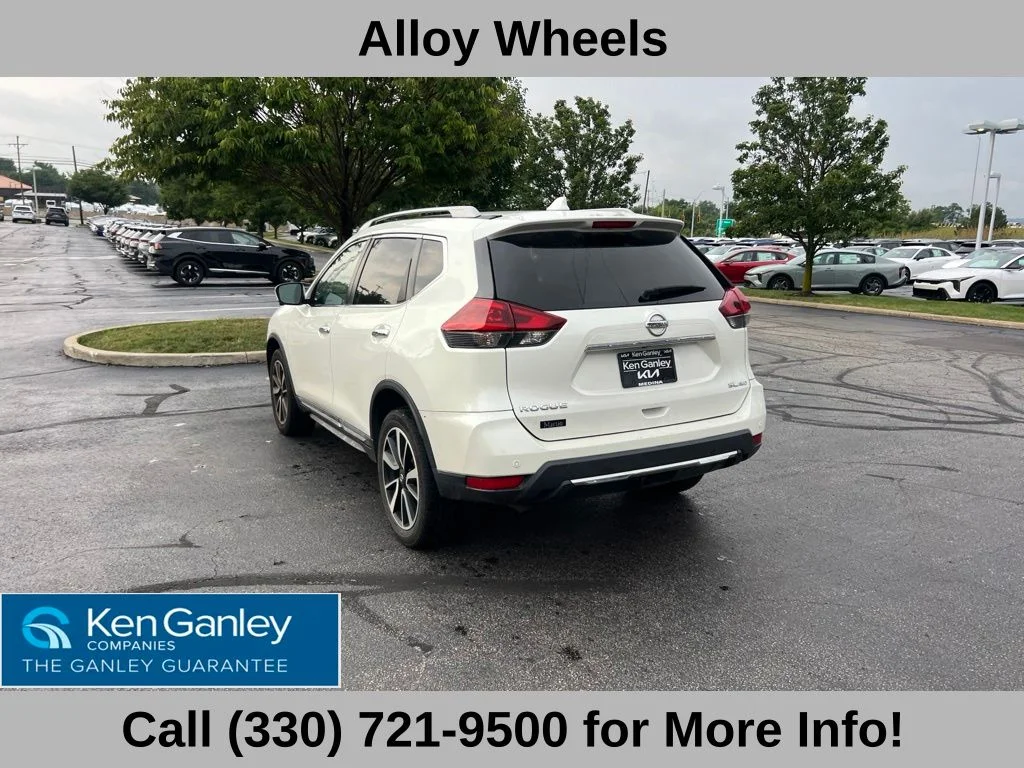 Used 2020 White Nissan SL image 7