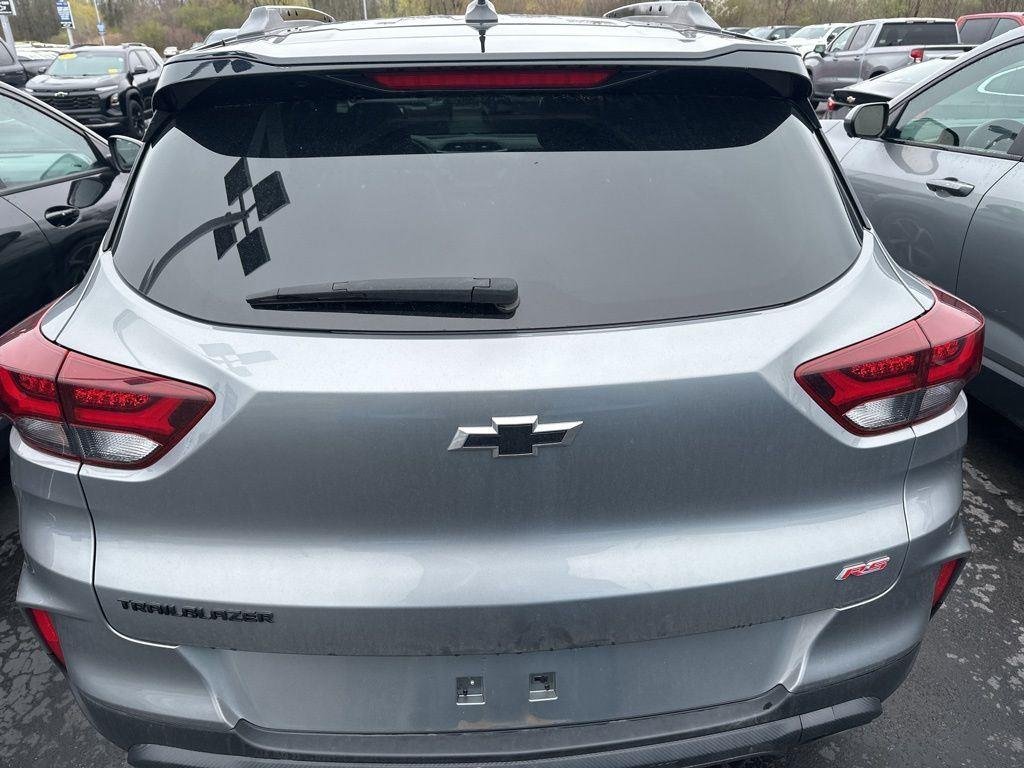 Used 2023 Sterling Gray Metallic Chevrolet RS image 3