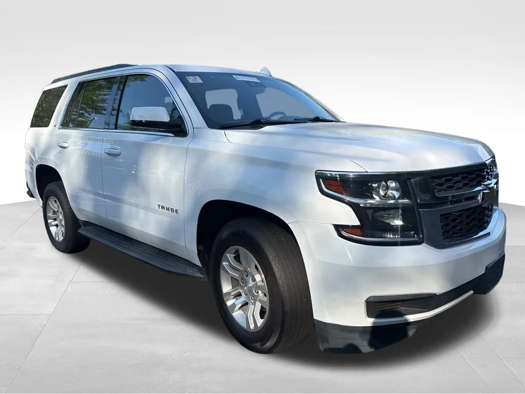 Used 2019 White Chevrolet LT image 8