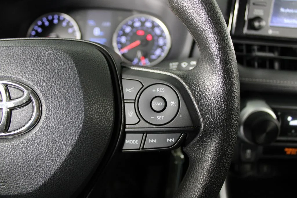Used 2022 Gray Toyota LE image 24