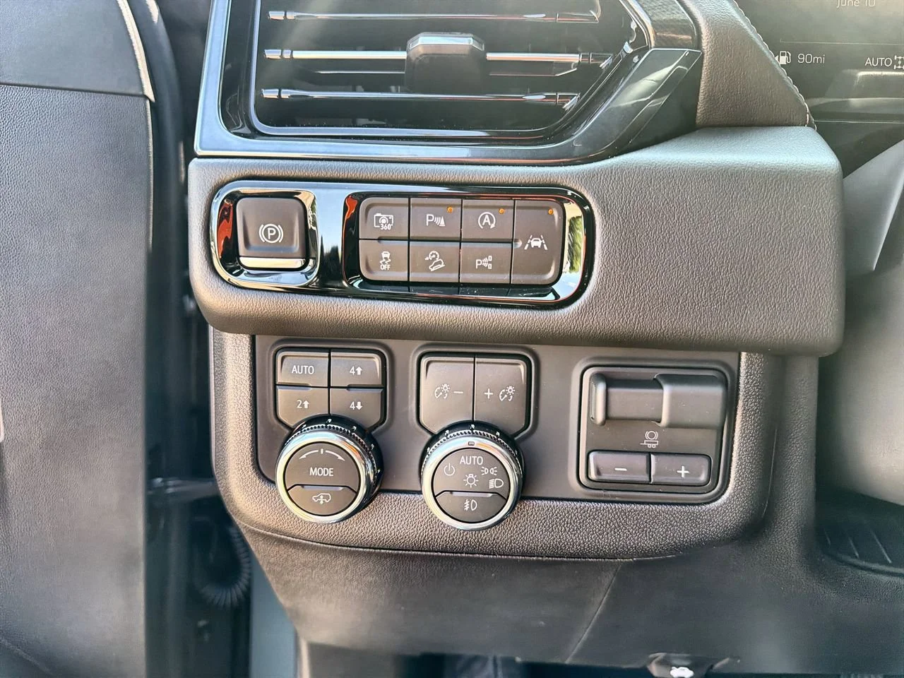 New 2026 Midnight Pine GMC AT4 image 15