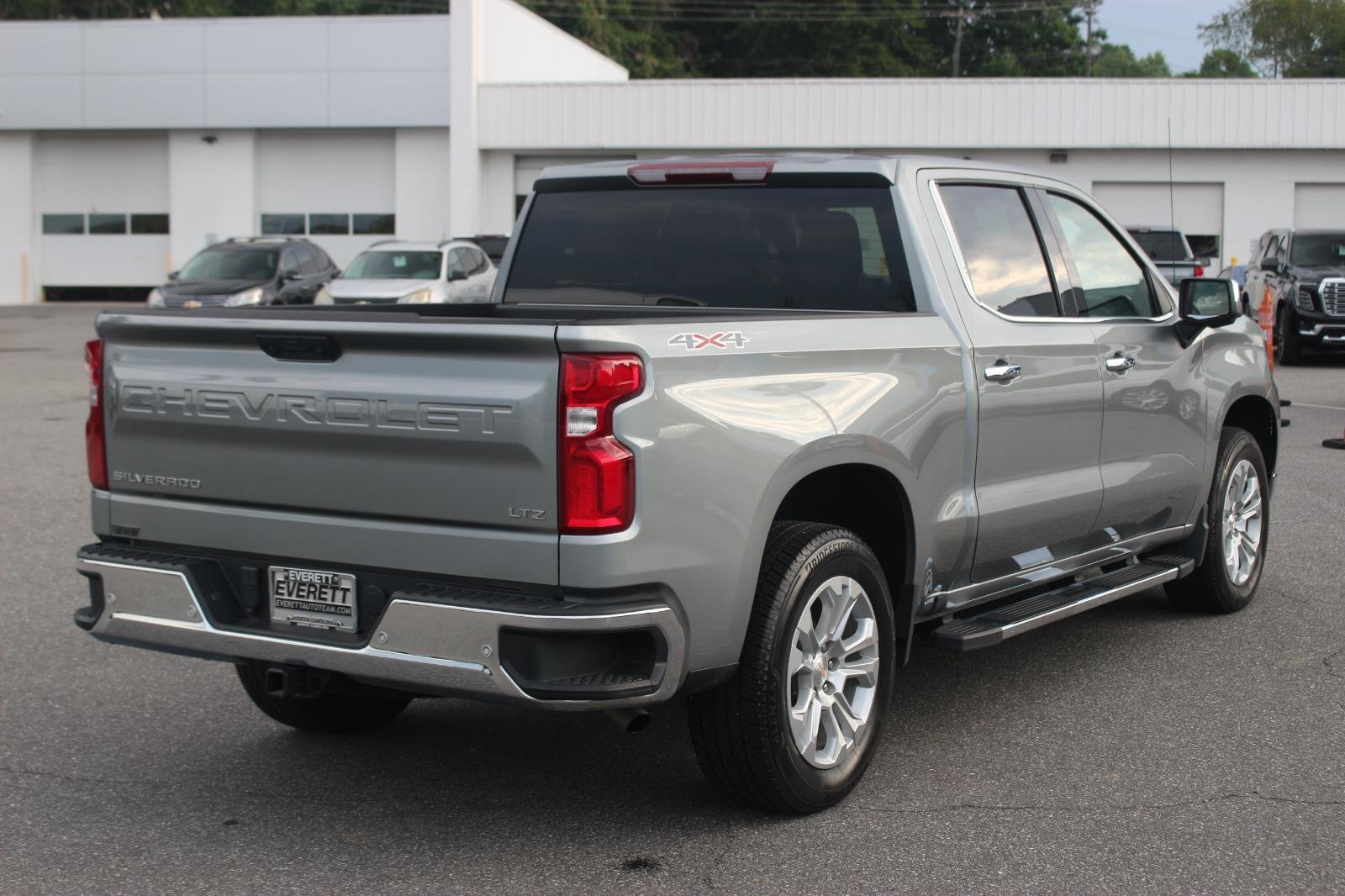Used 2025 Sterling Gray Metallic Chevrolet LTZ image 7