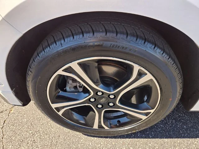 Used 2019 White Ford ST image 26