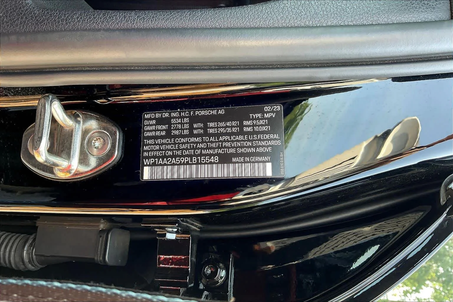 Used 2023  Porsche T image 35