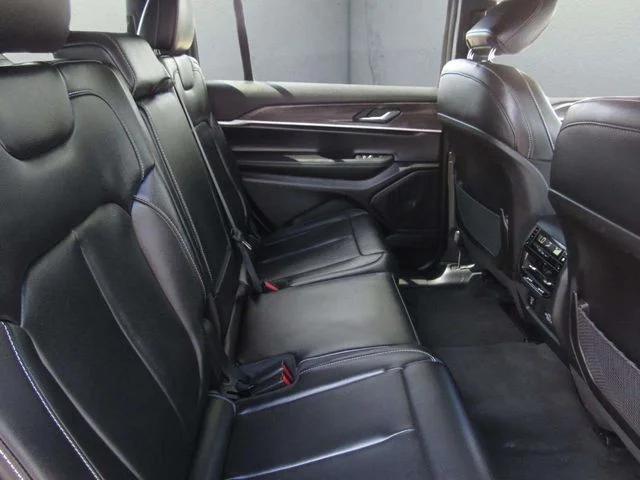 Used 2025 Bright White Clearcoat Jeep Limited image 11