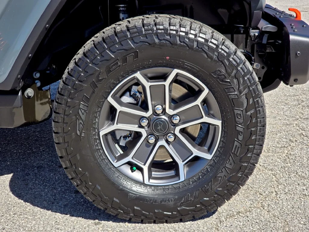 New 2026 Gray Jeep Mojave X image 14