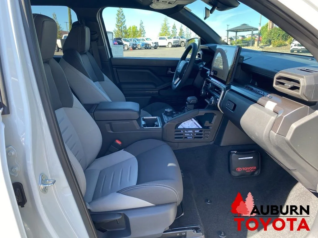 2026 Toyota Tacoma TRD Off Road - Photo 11