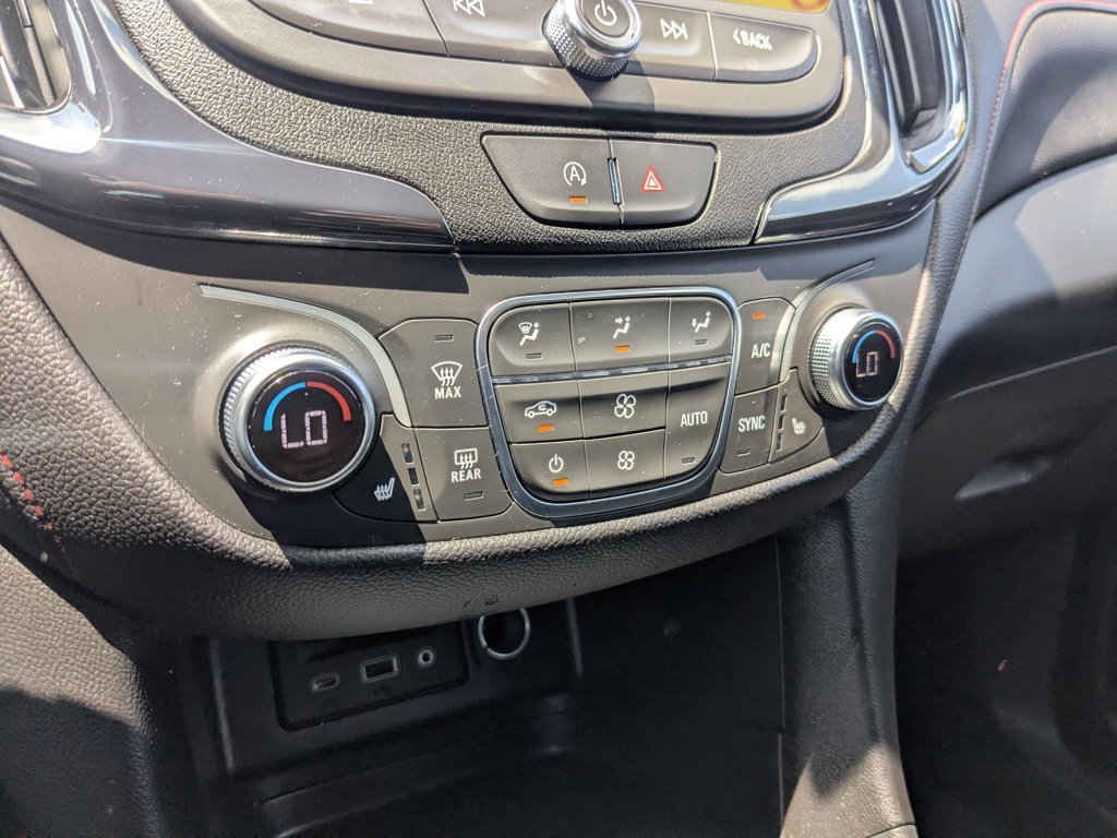 Used 2024 Summit White Chevrolet RS image 18