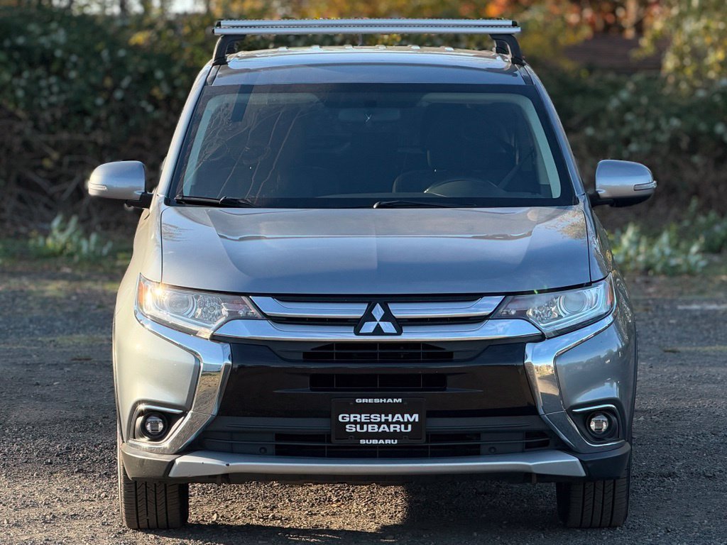 Used 2016 Mercury Gray Metallic Mitsubishi SE image 2