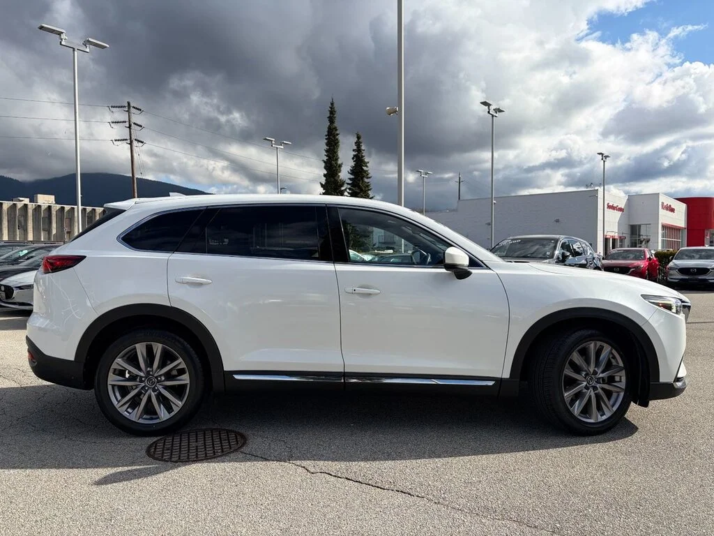 Used 2021 Snowflake White Pearl Mazda GT AWD GT Package! Great value! Finance packages a image 6