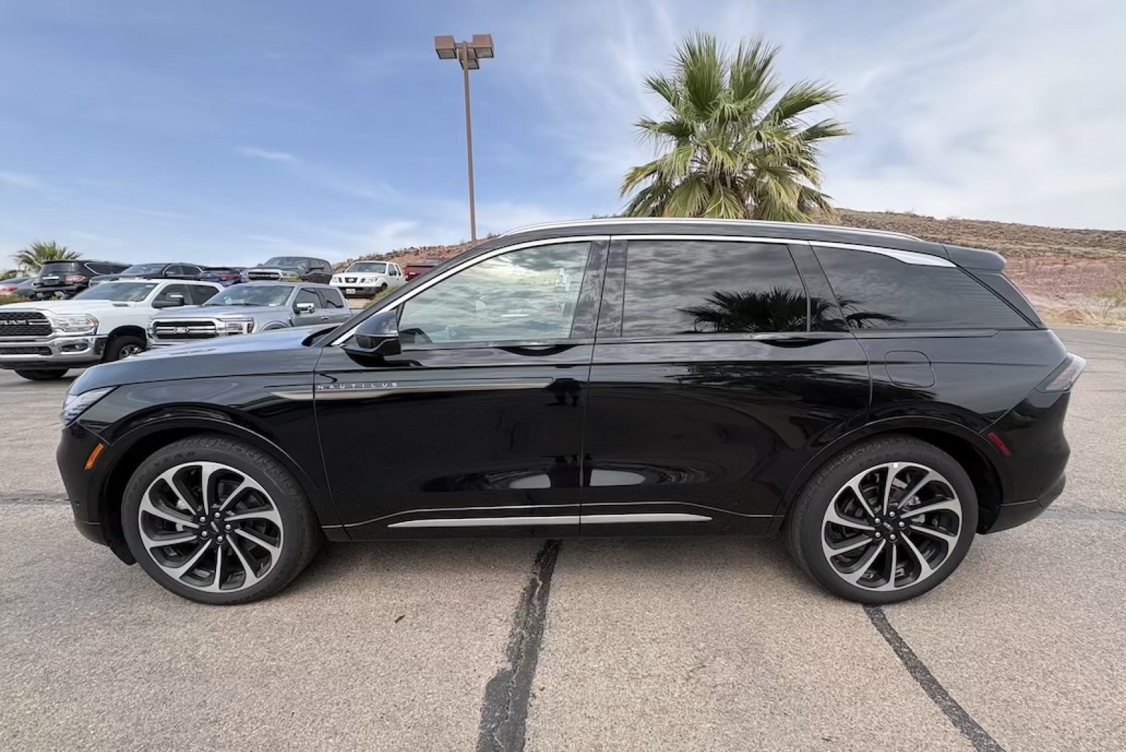 Used 2024 Black Lincoln Black Label image 2