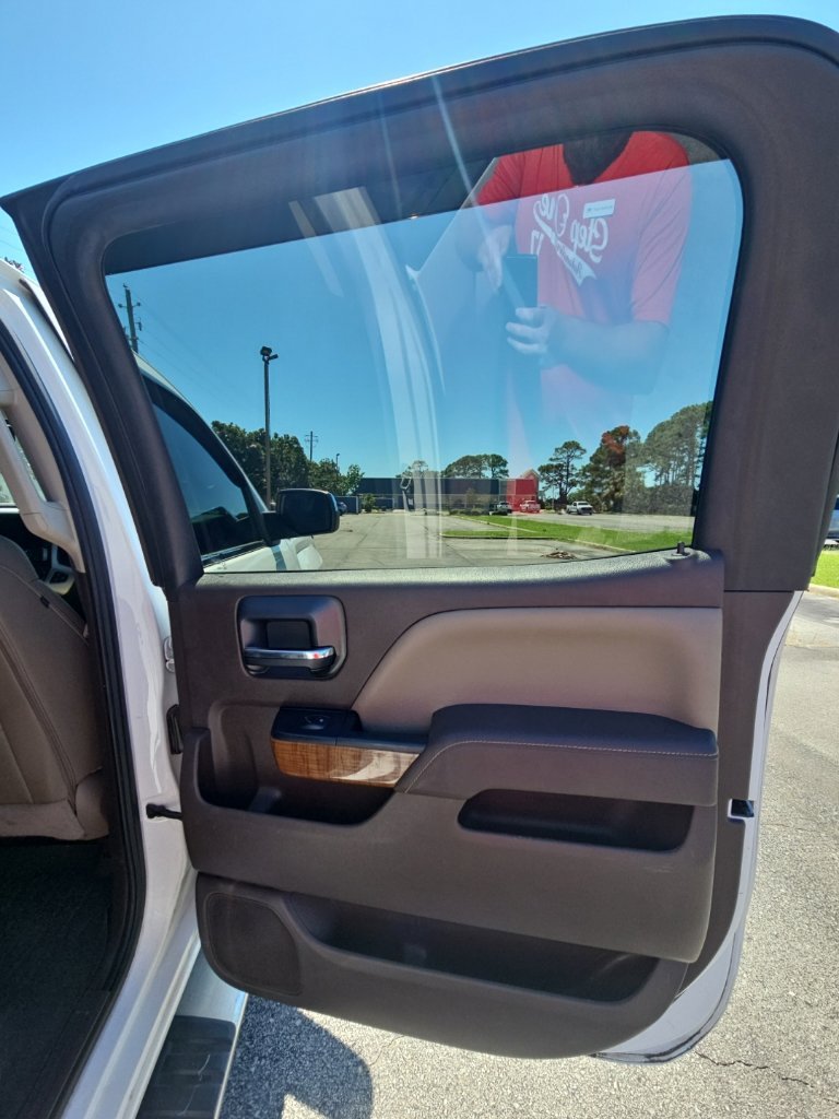 Used 2017 SUMMIT WHITE GMC SLT image 19