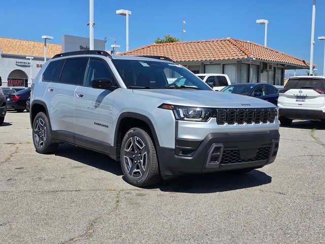2026 Jeep Cherokee Laredo