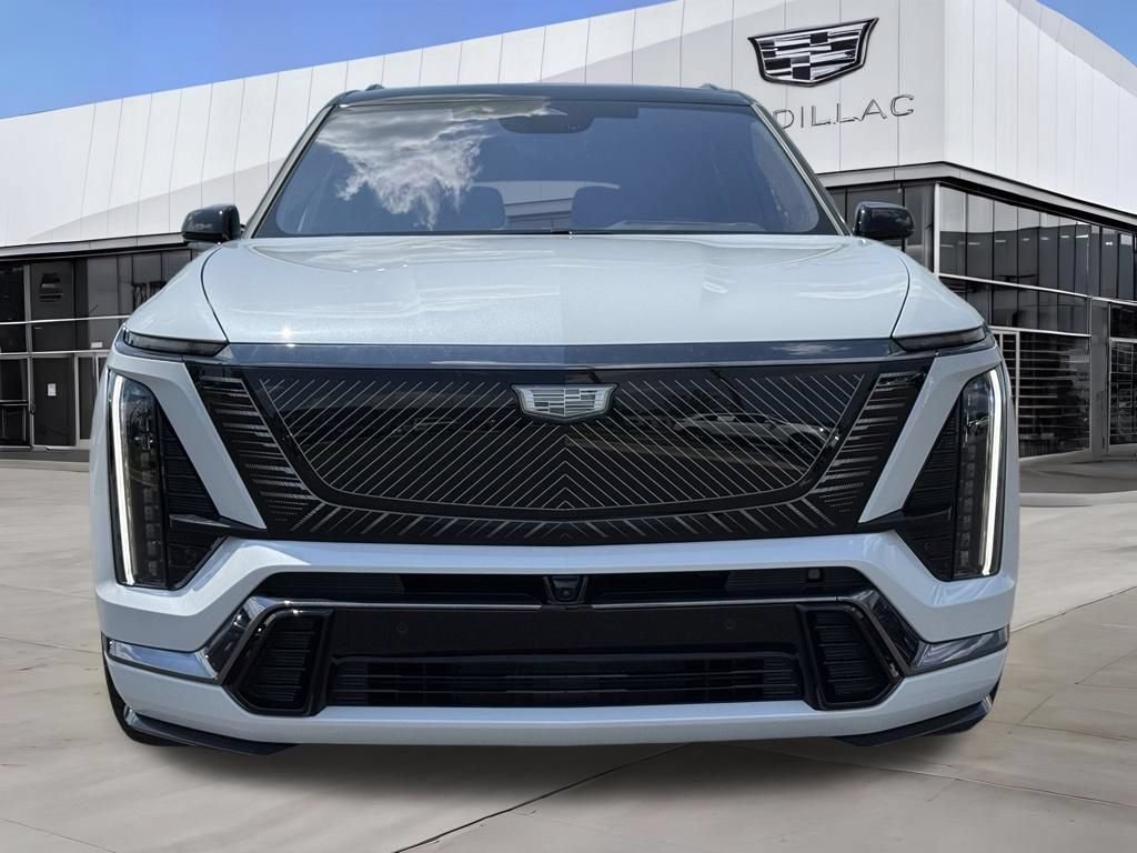 Used 2026 Vibrant White Tricoat Cadillac Platinum image 3