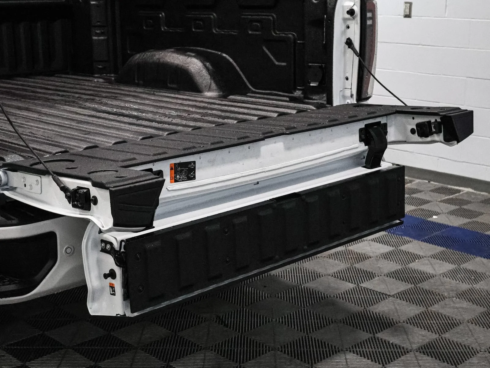 2026 GMC Sierra 2500HD AT4 - Photo 18