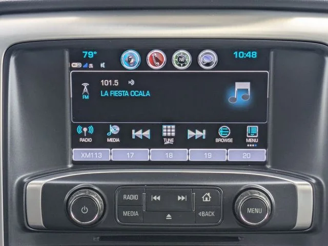 Used 2018 Quartz GMC SLT image 18