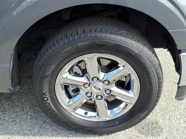 Used 2025 Carbonized Gray Ford XLT image 3