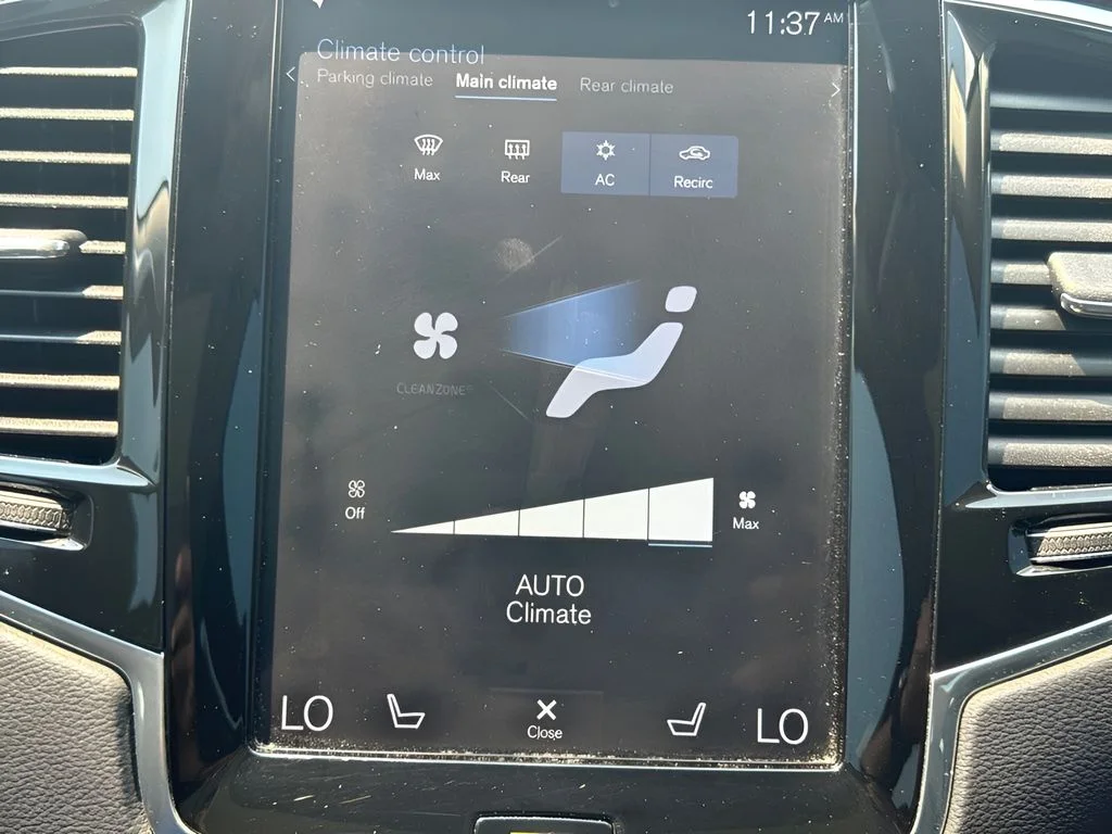 Used 2019 White Volvo T6 Inscription image 11