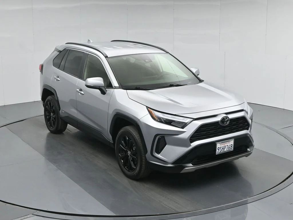 Used 2025 Silver Toyota SE image 38