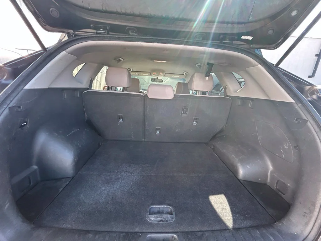 Used 2018 Black Hyundai SEL image 18