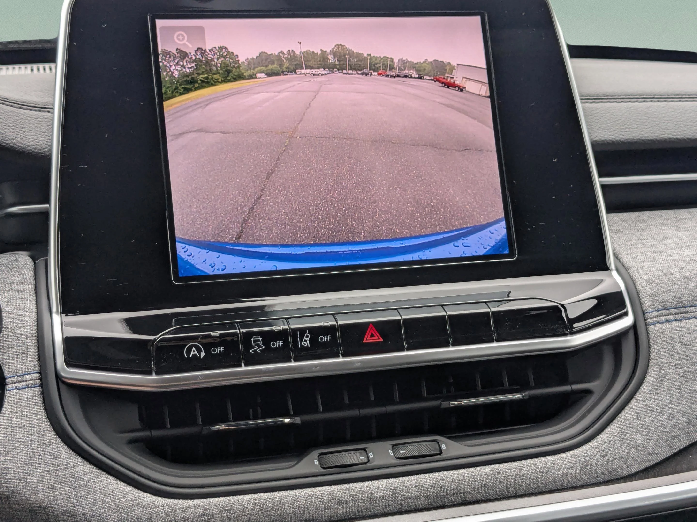 2025 Jeep Compass Latitude - Photo 22