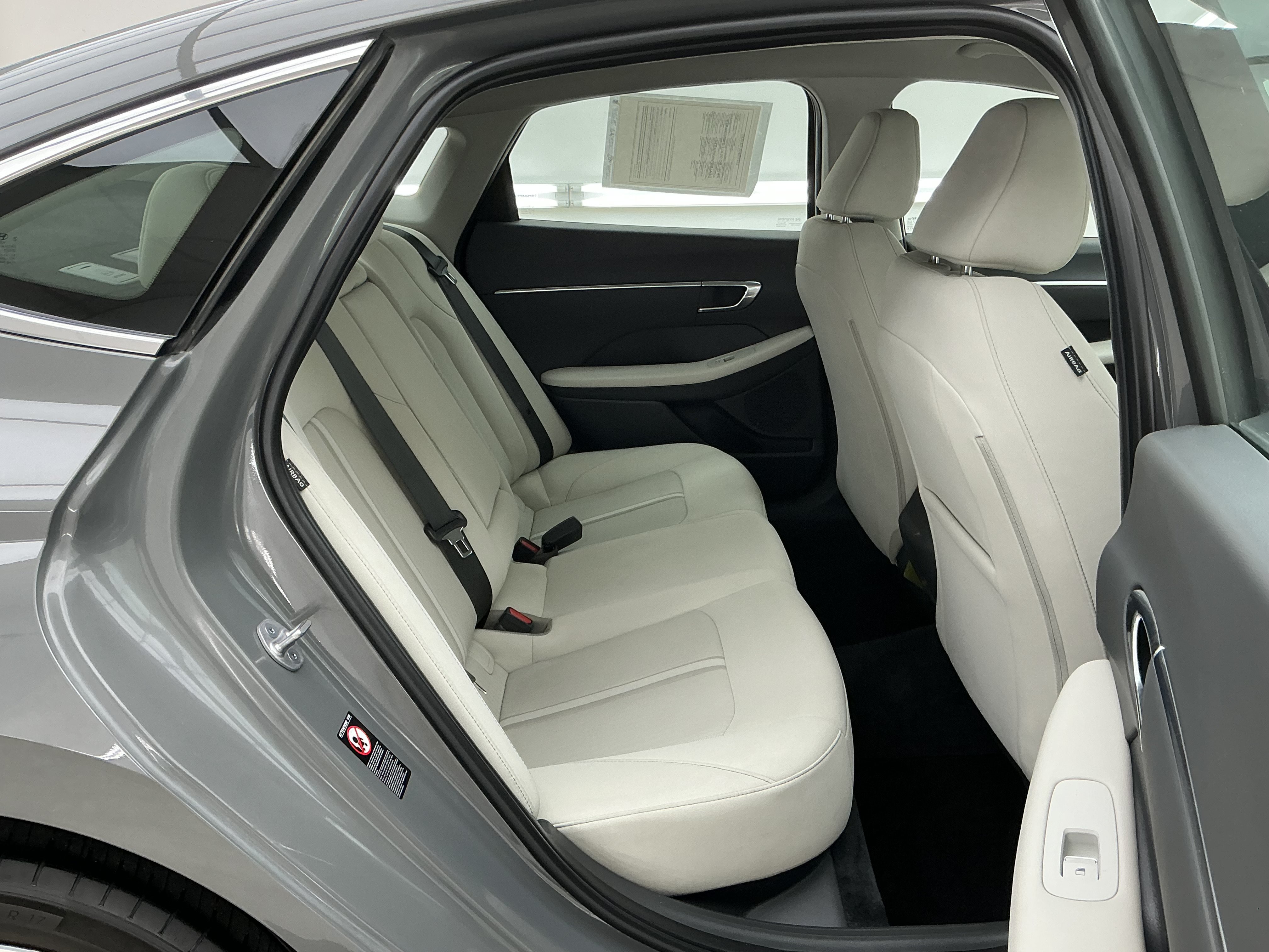 Certified Used 2023 Hampton Gray Hyundai SEL image 23