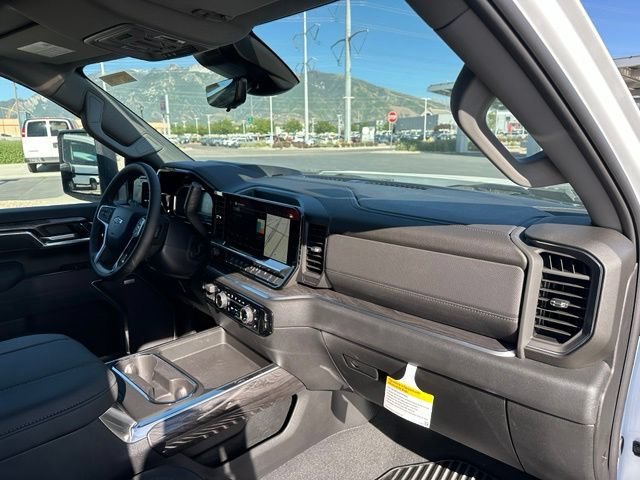 2026 Chevrolet Silverado 3500 HD LTZ - Photo 33