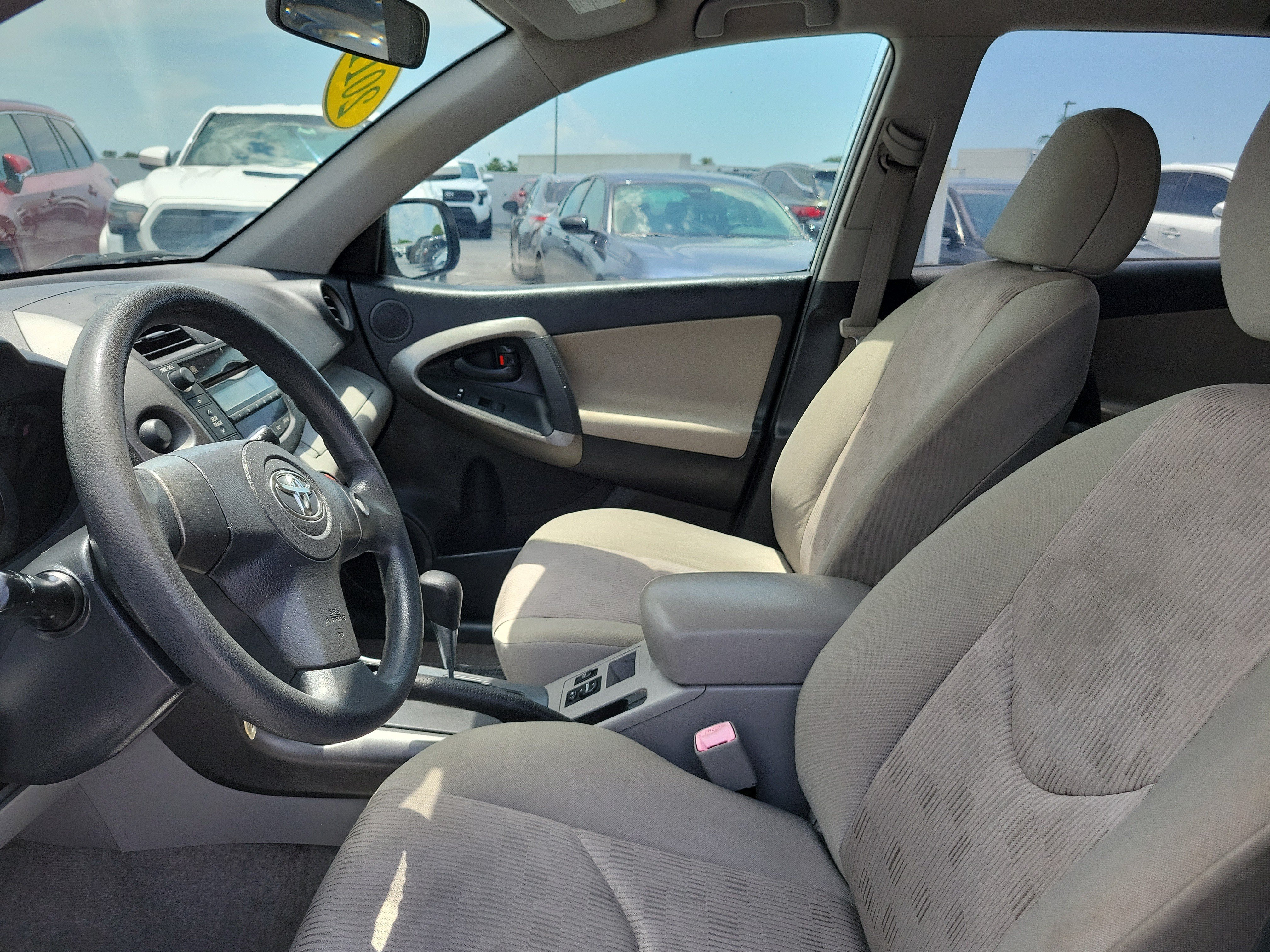 Used 2011 Classic Silver Metallic Toyota Base image 21