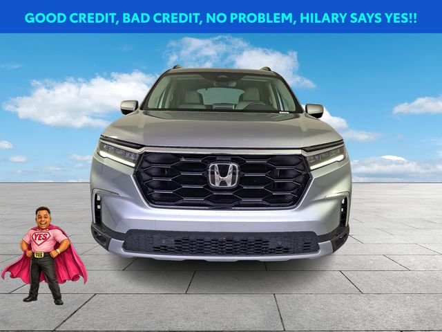Used 2025 Silver Honda Touring image 3